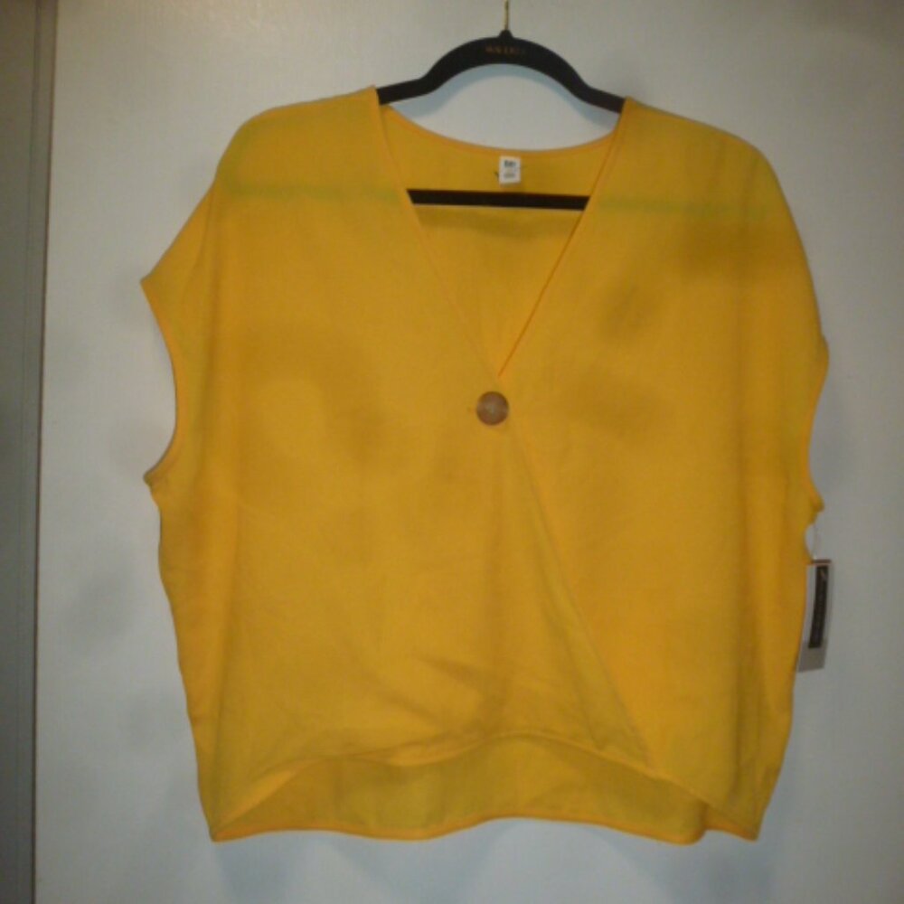 ✨ BP Women’s Short Sleeve Wrap Top / Tunic – Size M – Golden Yellow – NWT
